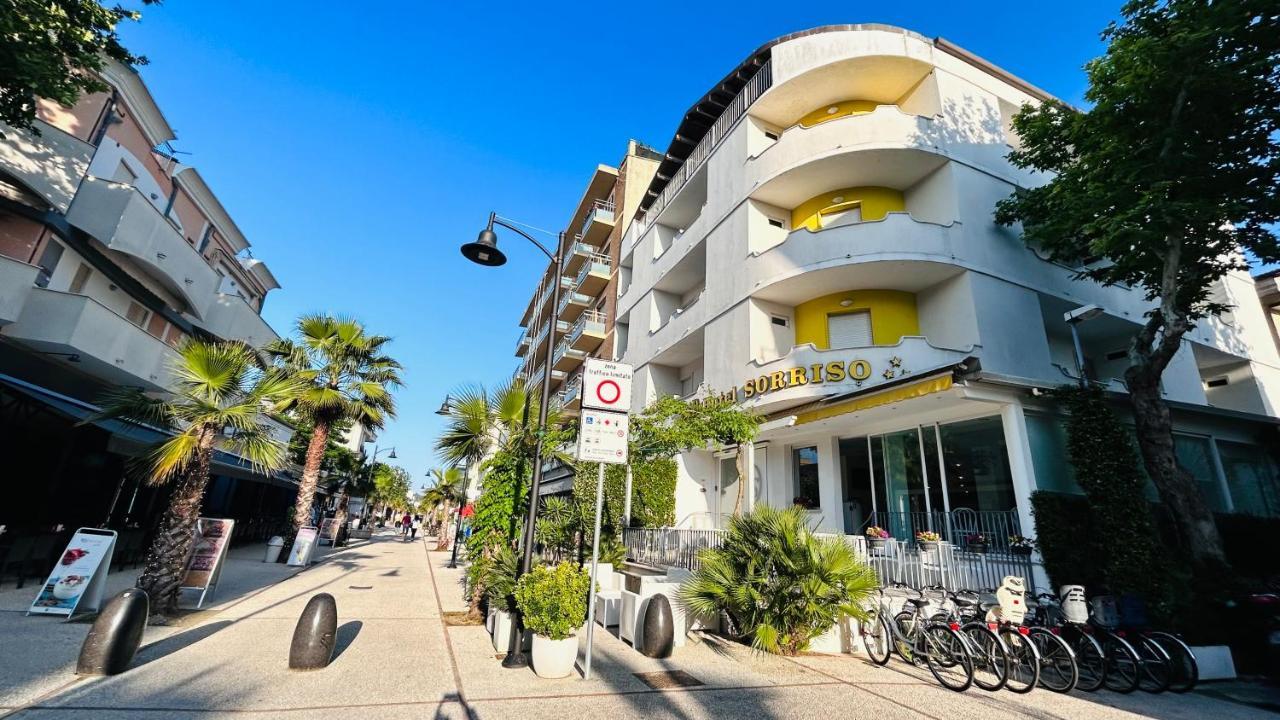 Hotel Sorriso Cattolica Buitenkant foto