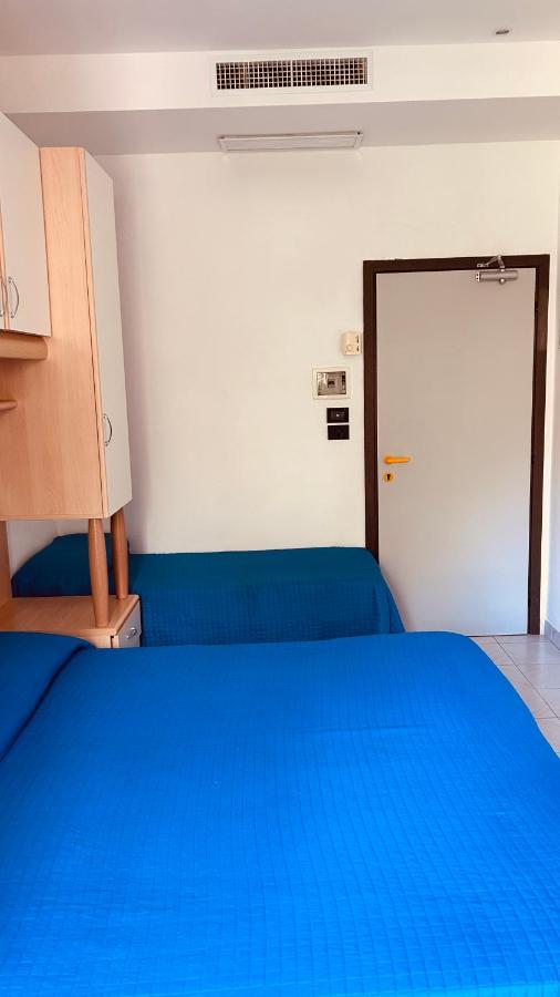 Hotel Sorriso Cattolica Buitenkant foto