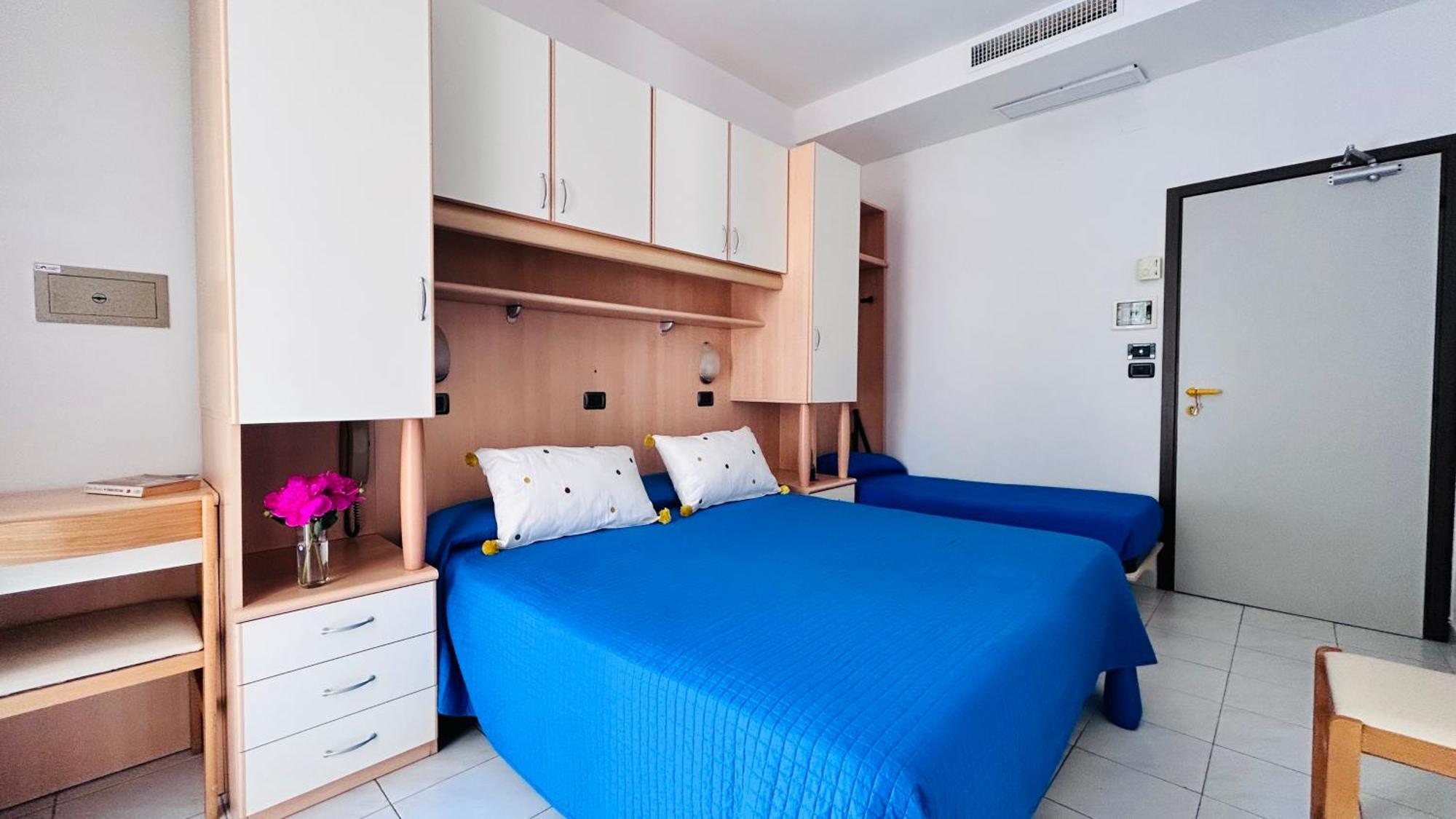 Hotel Sorriso Cattolica Buitenkant foto