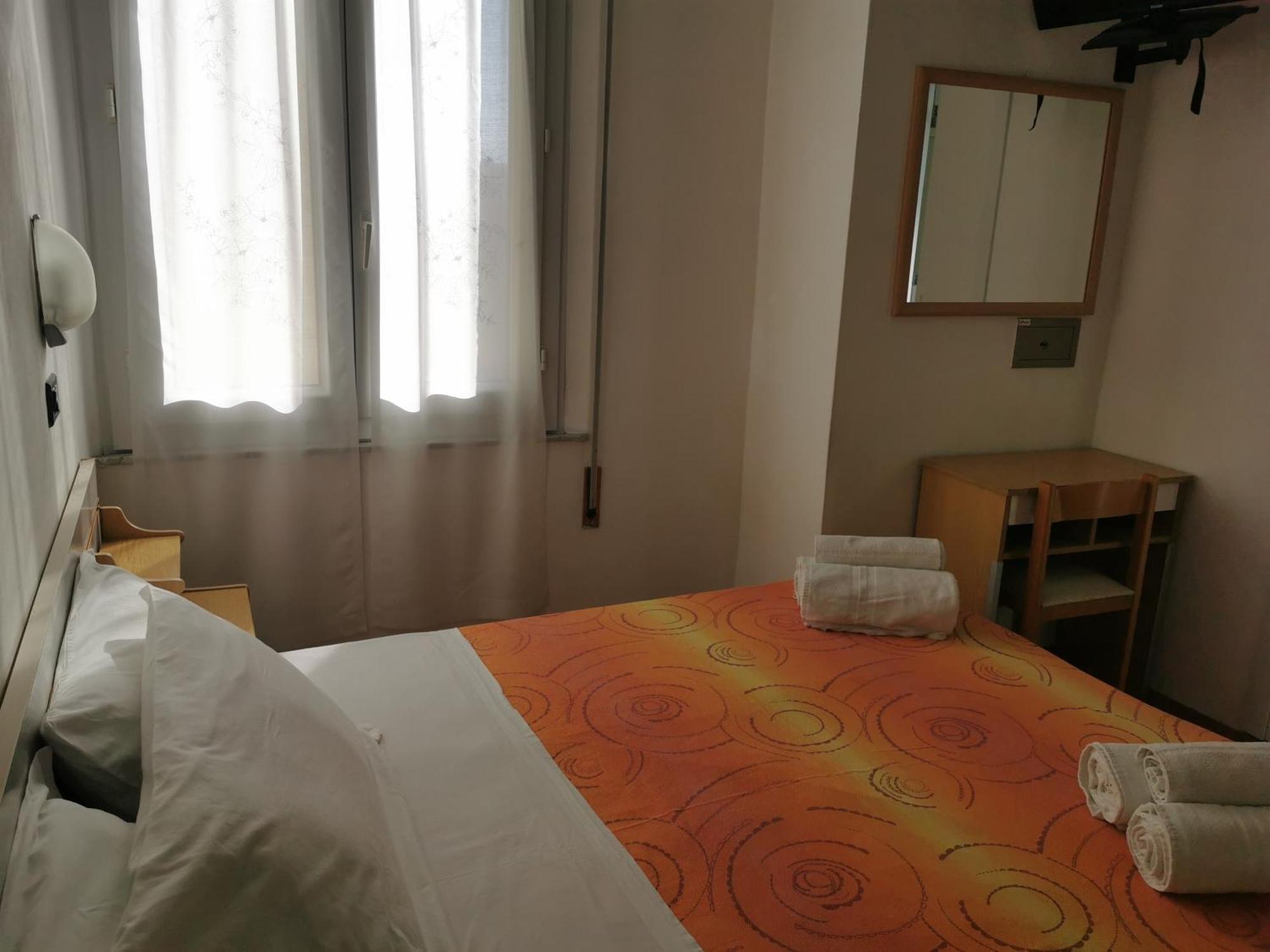 Hotel Sorriso Cattolica Buitenkant foto